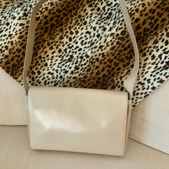 Vintage Carolina Herrera Shoulder bag - Picture 2 of 16